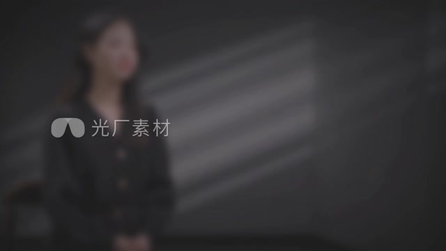 款金色人名字幕条